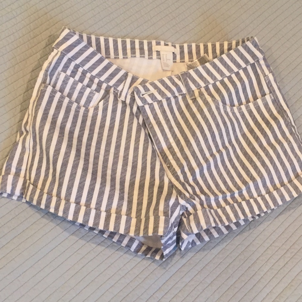 H & M striped shorts